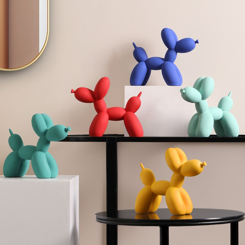 Modern minimalist colored balloon dog decorations, toys, Nordic home decor, living room, bedroom decorations, and small decorations