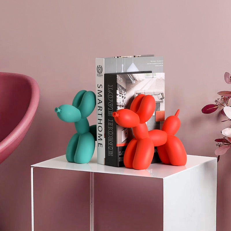 Modern minimalist colored balloon dog decorations, toys, Nordic home decor, living room, bedroom decorations, and small decorations